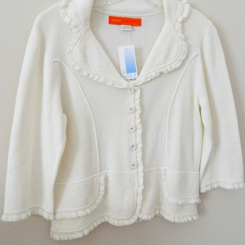 Cynthia Steffe Off White Cropped Ruffled Sweater Jacket, NWT Size 10